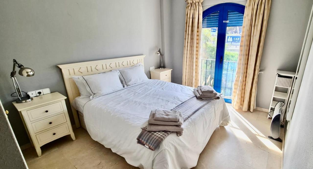 28 Mikonos Playa In Puerto De La Duquesa 2 Bed 2 Bath Apartment Ideally Located To The Beach & Marina Castillo de Sabinillas Exterior foto